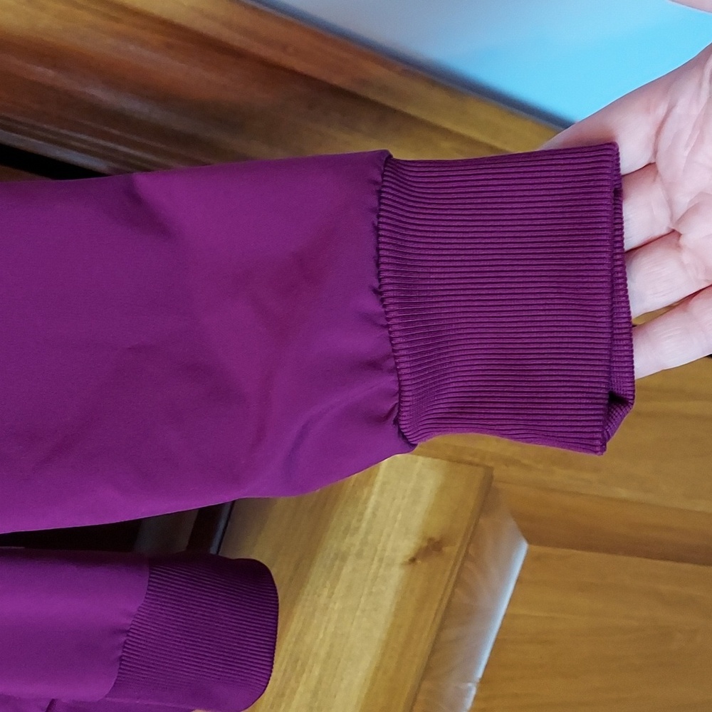 * Cherokee Infinity Soft Stretchy Wine, Zip-Up Jacket 2 Pockets Size 3X Like New - Picture 5 of 12